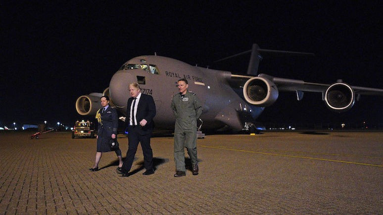 Sky News объяснил, почему Запад отверг призыв Зеленского о ведении бесполётной зоны над Украиной