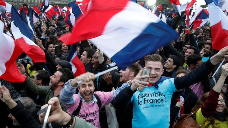Le Nouvel Observateur: победе Макрона обрадовались многие, но не в России