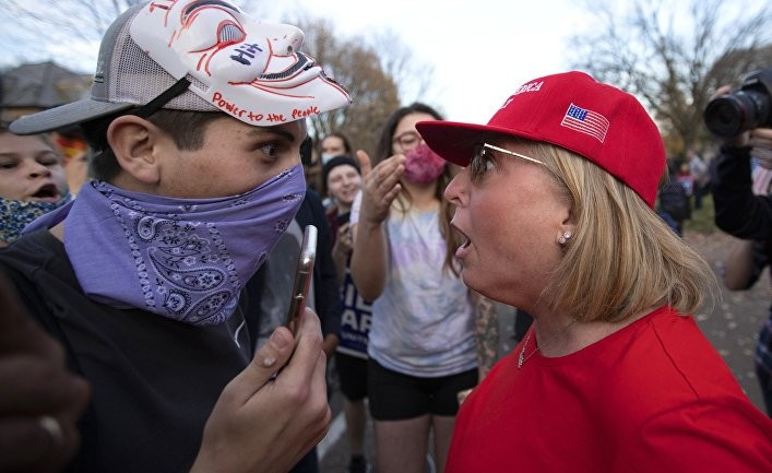 Главред: в крышку гроба Америки забит последний гвоздь