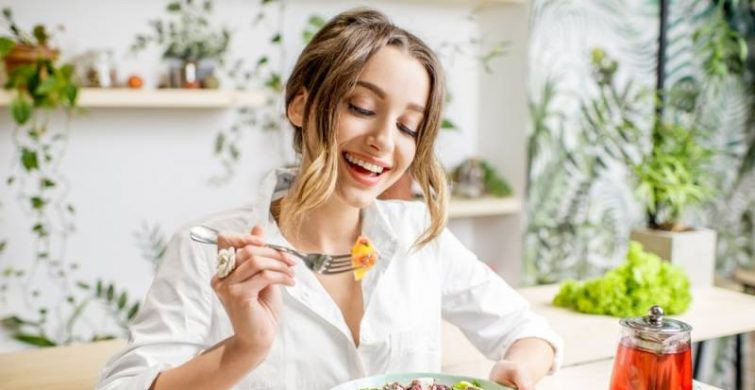 Какие ментальные проблемы могут мешать похудеть и обрести фигуру мечты