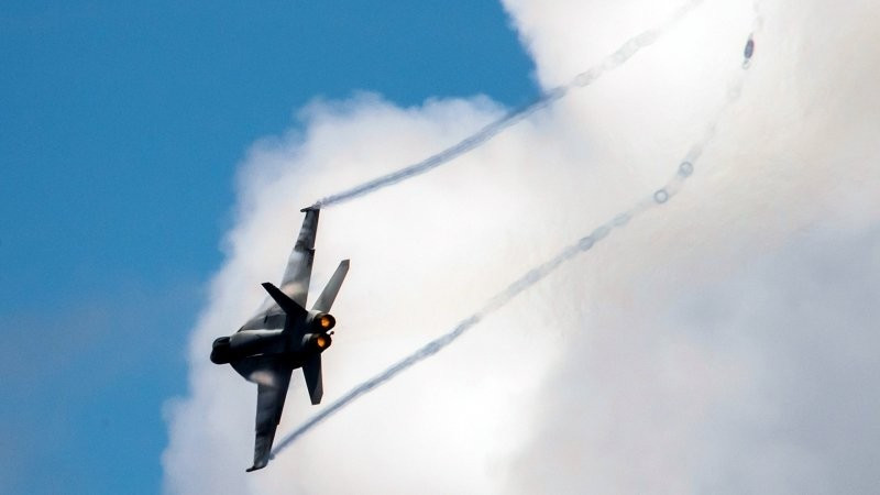 Американский профессор: Путину надо жестко наказать США за сбитый в Сирии Су-22