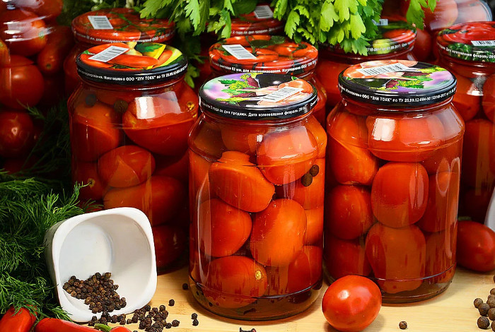 Благоприятные даты для консервации огурцов и помидоров: проверенные рецепты