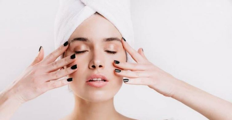 Ошибки в умывании, из-за которых кожа лица постареет быстрее