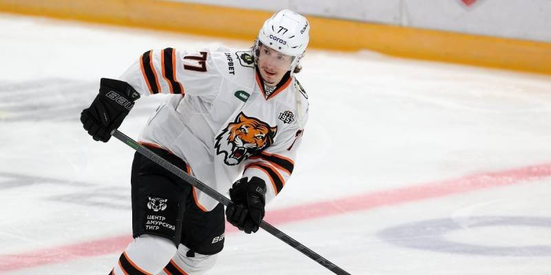 Паспорт РФ для американцев и канадцев: зачем хоккеистам красная корочка — 1RRE