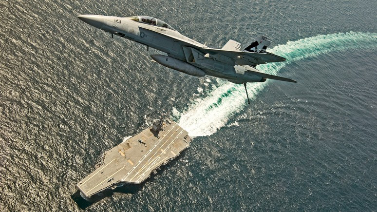 Bloomberg: нейтрализовать козырь — китайские военные отрабатывают ракетные удары по макетам авианосца США