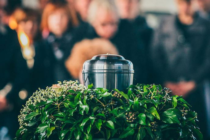 Кремация тела или обычное погребение в землю: что выбрать скорбящим родственникам