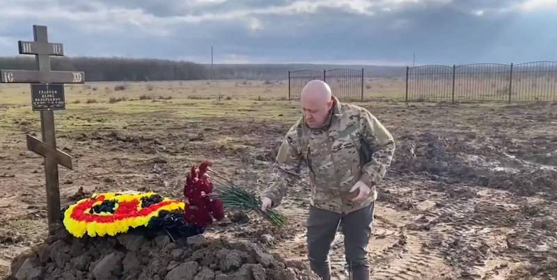 Самые большие кладбища ЧВК «Вагнер» в России: где хоронят оркестрантов и как Евгений Пригожин помогает семьям погибших