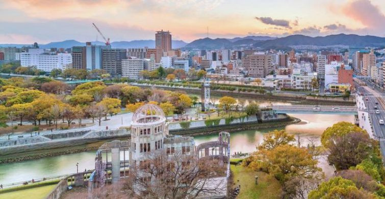 США сбросили ядерную бомбу на Хиросиму 6 августа 1945 года: день, когда мир изменился