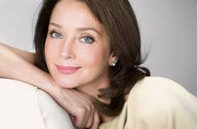 Простые и доступные способы выглядеть моложе после 45 лет