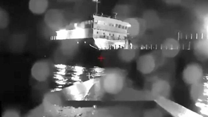 Почему приостановили ремонт танкера «Сиг»: специалисты разъяснили причины отказа от ремонта судна