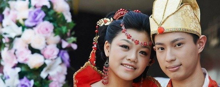 Какой праздник отмечают 7 августа 2023 года в Китае, история и традиции праздника