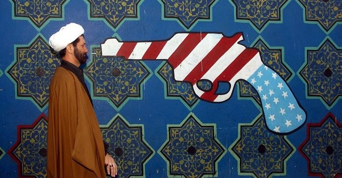 Америка приближается к столкновению с Ираном (и Россией), но об этом молчат