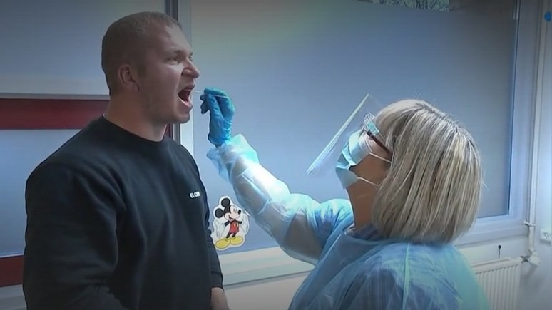 France 3: возвращение санитарных пропусков и вакцинация детей — Европа начала борьбу с пятой волной пандемии