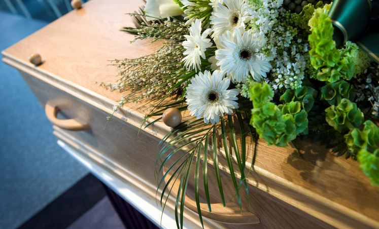 Смерть на работе в Москве: первые действия по организации похорон