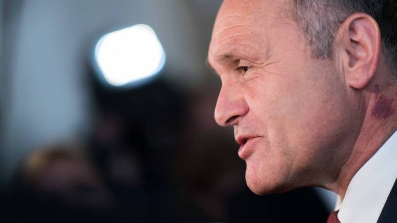 Глава МВД Австрии объяснил, почему Россия не тронет его страну