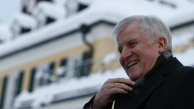 Премьер Баварии: Путин проявил благородство в отношении Меркель