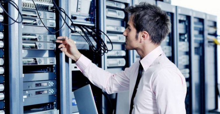 День системного администратора, молодой профессиональный праздник, отмечают в России 26 июля 2023 года