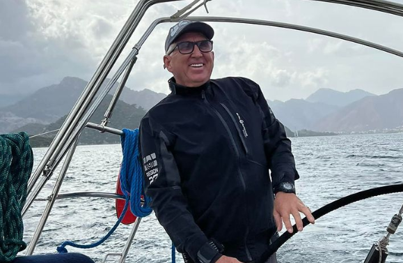 Фирсов взял в жены женщину, похожую на покойную Легкоступову