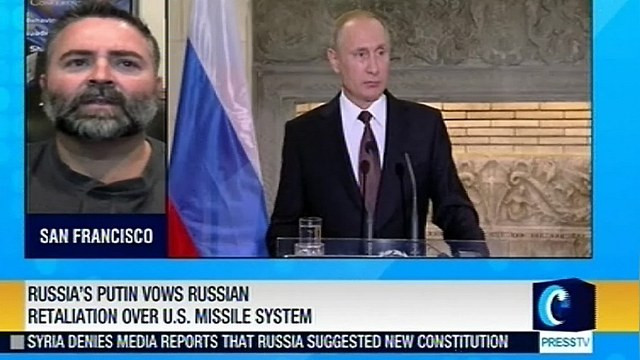 Эксперт: Путин приехал в Грецию, чтобы спасти ее от Европы и США