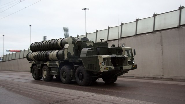JPost: Из-за сообщений разведки Израиля Россия заморозила поставки С-300 Ирану