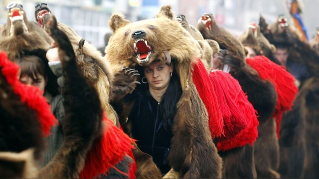 Times: «Переделку» русских и украинцев в европейцев в Румынии поставили на поток