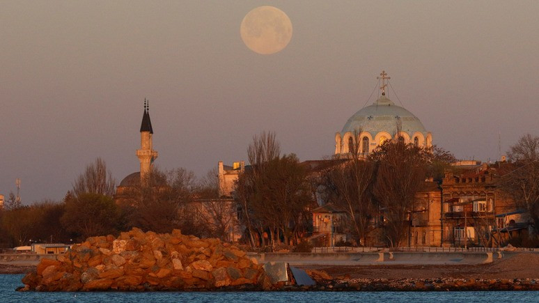 СТРАНА: прагматичный расчёт — в Киеве поделились стратегией по возвращению Крыма