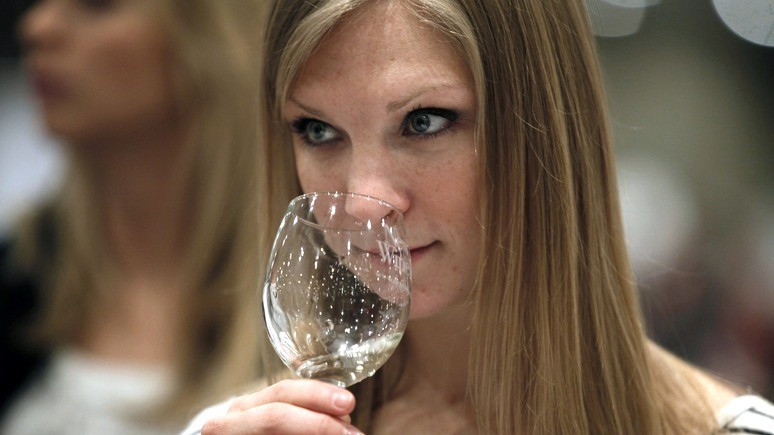 Le Figaro: оставшись без крымского сладкого, украинцы по-европейски стали пить сухое