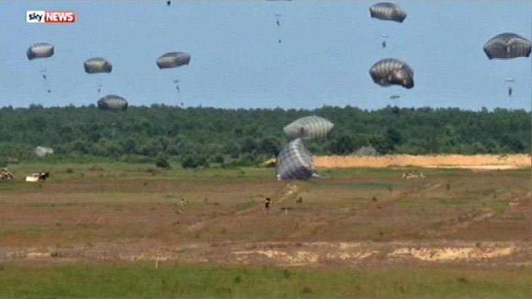 Sky News: Для запугивания России НАТО посылает войска к ее границам