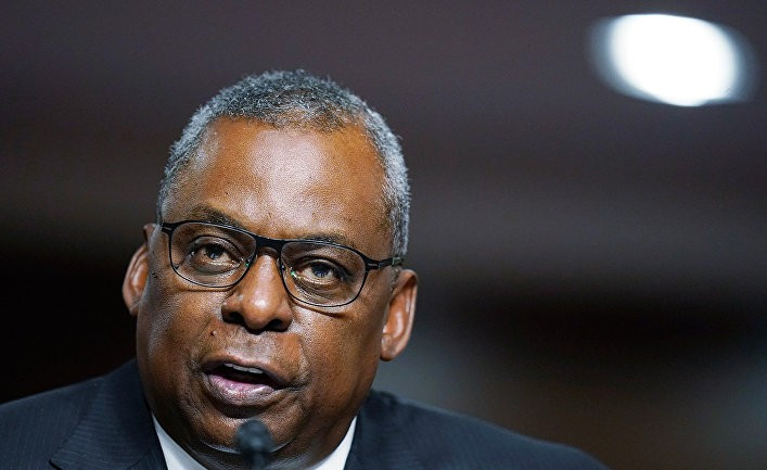 Читателей Le Figaro напугали слова главы Пентагона о «вторжении СССР» на Украину