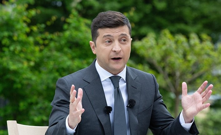 Зеленский: в Донбассе российские военные есть (Президент Украϊни)