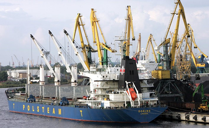 Россия не отказывается от грузов в Латвию