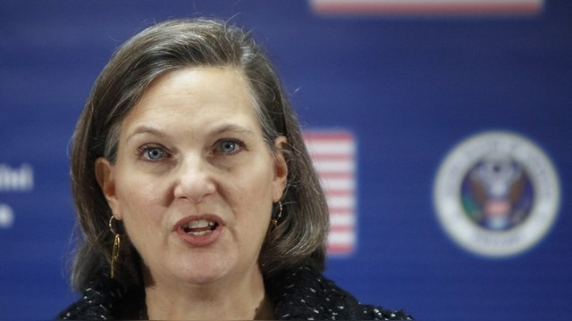 Помощник госсекретаря США: Киев погряз в «грязной политике и грязных деньгах»