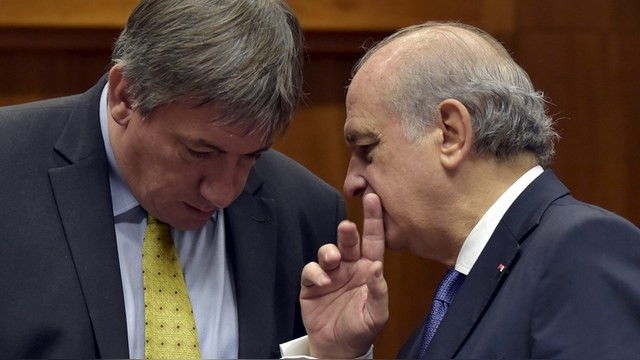 Корреспондент: Евродепутатов будут наказывать за поездки в Крым и Донбасс