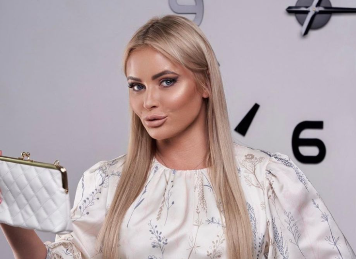 Дана Борисова связала свой алкоголизм с необходимостью «лезть в трусы к звездам»