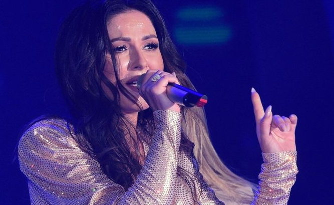 Певица Нюша отмечает 33-летие