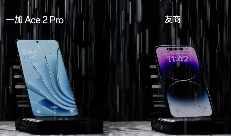 Флагманский OnePlus Ace 2 Pro протестировали под дождем вместе с iPhone 14 Pro