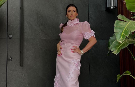 Певица Жасмин заработала более 2 миллионов на своем продюсерском центре