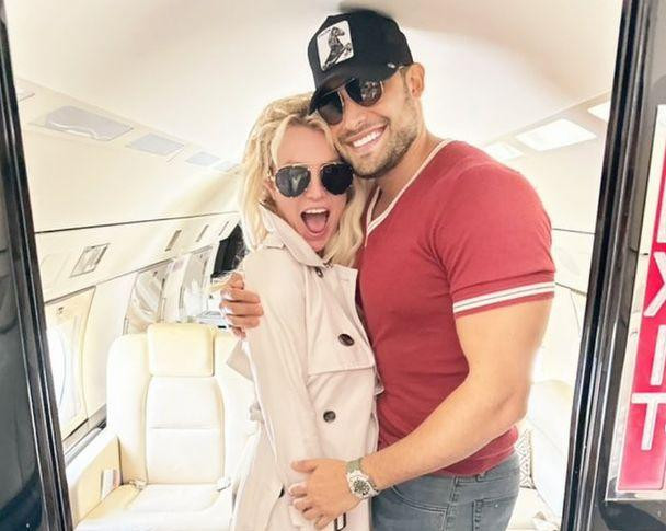 Бритни Спирс объявила о покупке лошади на фоне слухов о разводе с Асгари