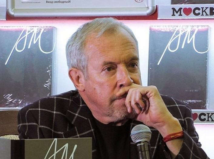 Андрей Макаревич оштрафован на 35 тысяч рублей судом Москвы за отсутствие маркировки