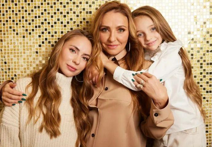 Татьяна Навка опубликовала фото младшей дочери от Дмитрия Пескова в честь ее дня рождения