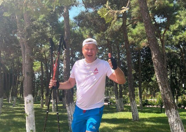 Дмитрий Губерниев назвал «чушью» слова Талызиной о Пугачевой и Ахеджаковой