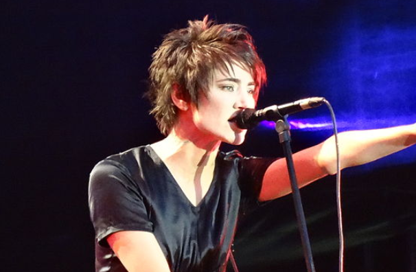 Земфира пожаловалась на плохую организацию концерта в Казахстане