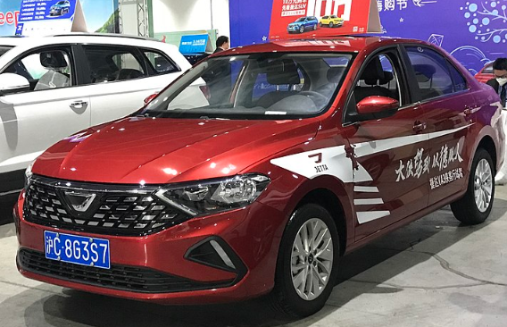 Эксперты объяснили провал китайского седана Jetta VA3 в России