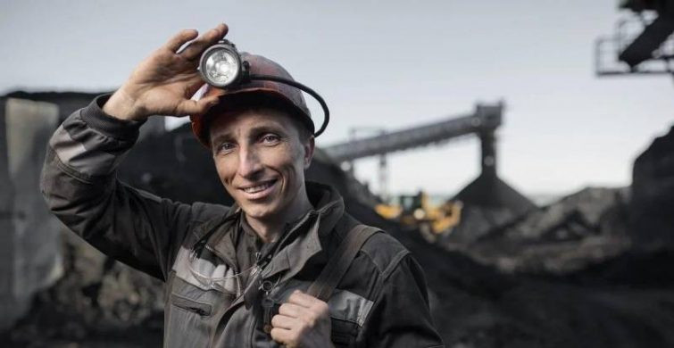 Красивые поздравления порадуют шахтёров в их праздник 27 августа