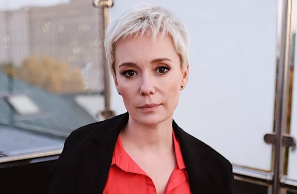 Новый Рижский театр пересмотрел зарплату актрисы Чулпан Хаматовой