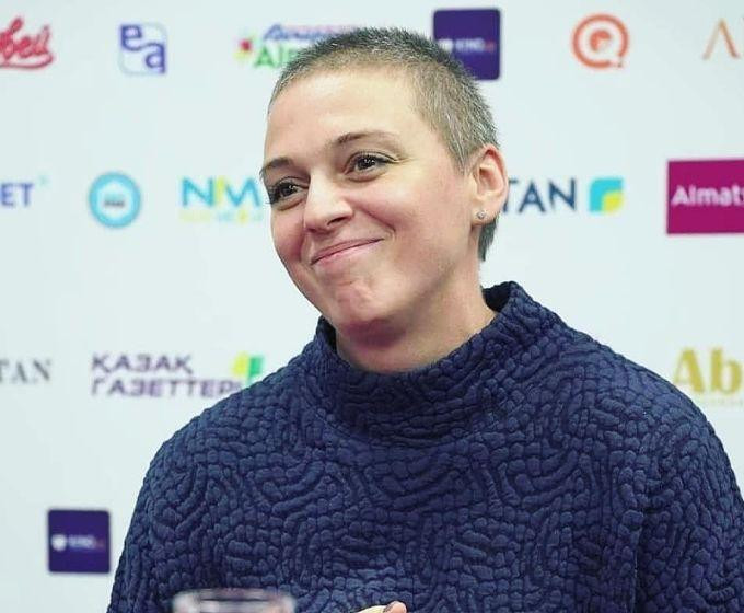 NEWS.ru узнал, куда пропала звезда сериала «Не родись красивой» Нелли Уварова