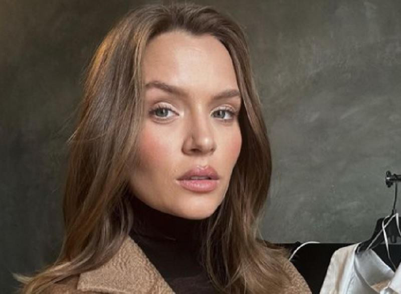 Модель из Дании Жозефин Скривер впервые стала мамой