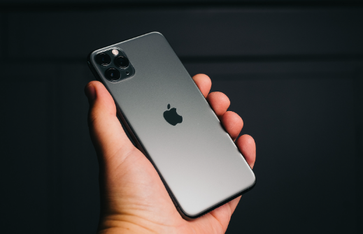 Эксперт Кузнецов предупредил об опасном вирусе, поражающим iPhone