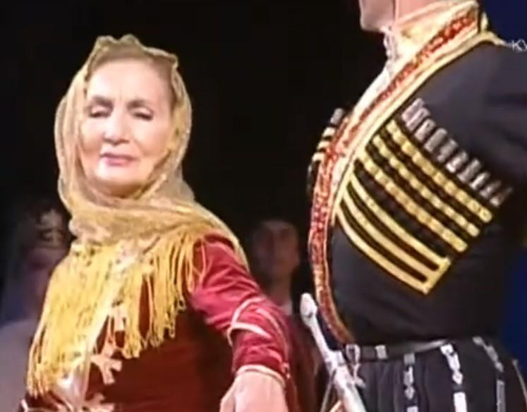 С балериной Адырхаевой можно будет проститься 30 августа в Большом театре