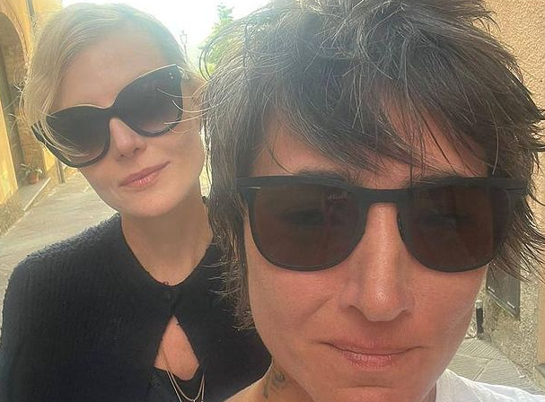 Антон Красовский призвал простить Земфиру и Ренату Литвинову